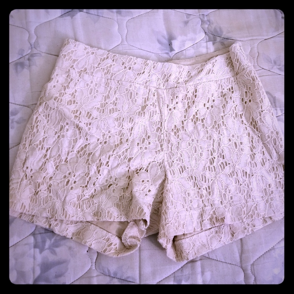 Cream Lace Shorts